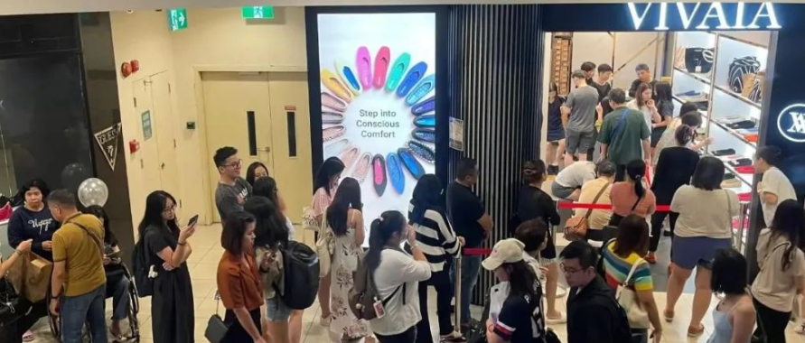 外狂卖20亿国内却没几个人知道OG真人6个塑料瓶做一双鞋海(图6)